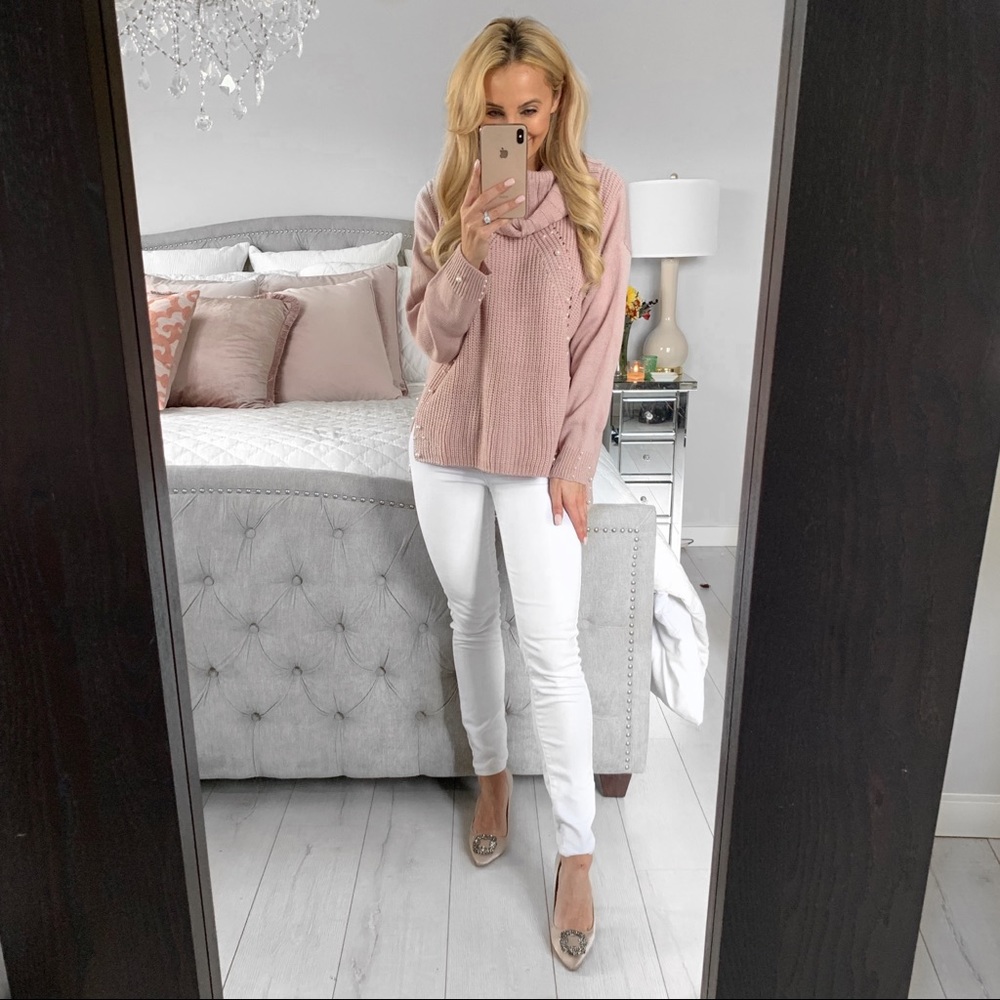 Loose Turtleneck Pearl Pink Sweater - Picture 1 of 8